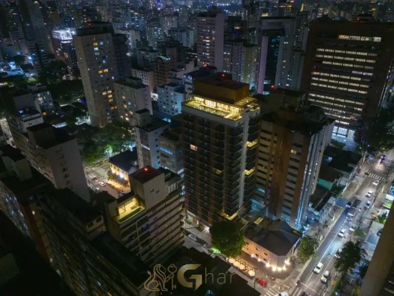 Fachada noturna vista drone H.Paulista Studios Paraíso São Paulo