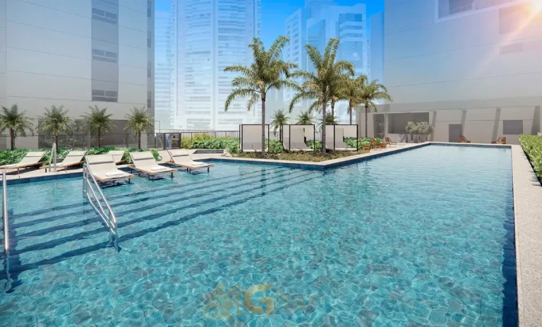 Piscina descoberta no condomínio Ampère Brooklin em São Paulo