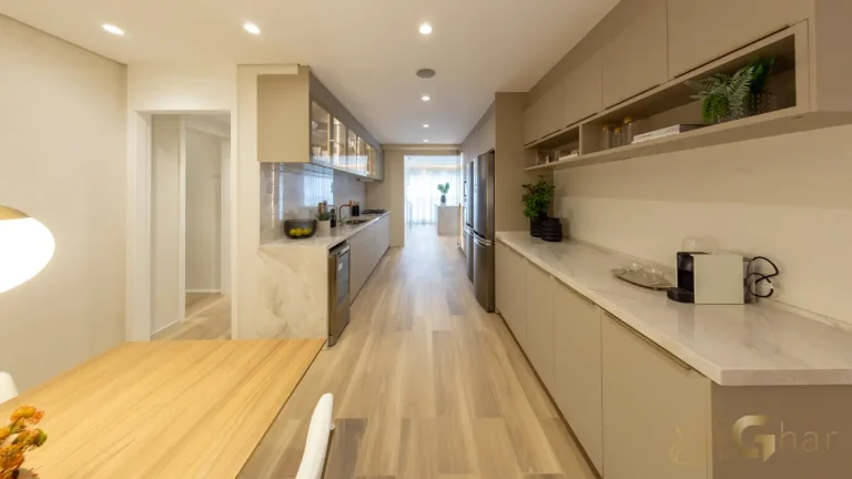 Cozinha decorada de alto padrão Bosque Cerejeiras Jardim das Perdizes