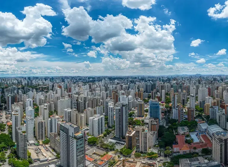 Vista da varanda do condomínio Emiie Moema Residencial São Paulo