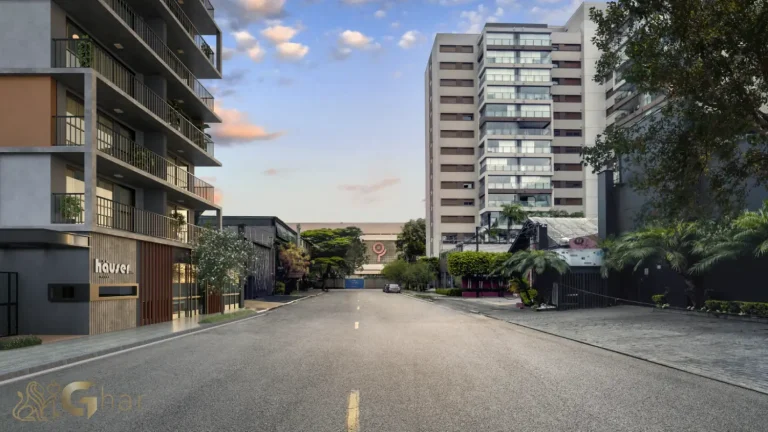 Fachada de pedestres do condomínio Häuser Home Design Moema em São Paulo