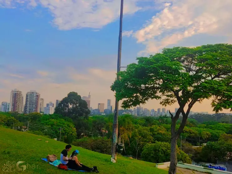 Praça do Pôr do Sol em Alto de Pinheiros na Zona Oeste de São Paulo