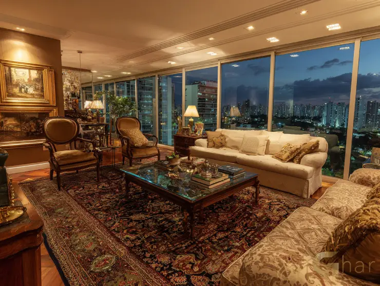 Sala com decoração clássica e alto padrão no centro de são paulo