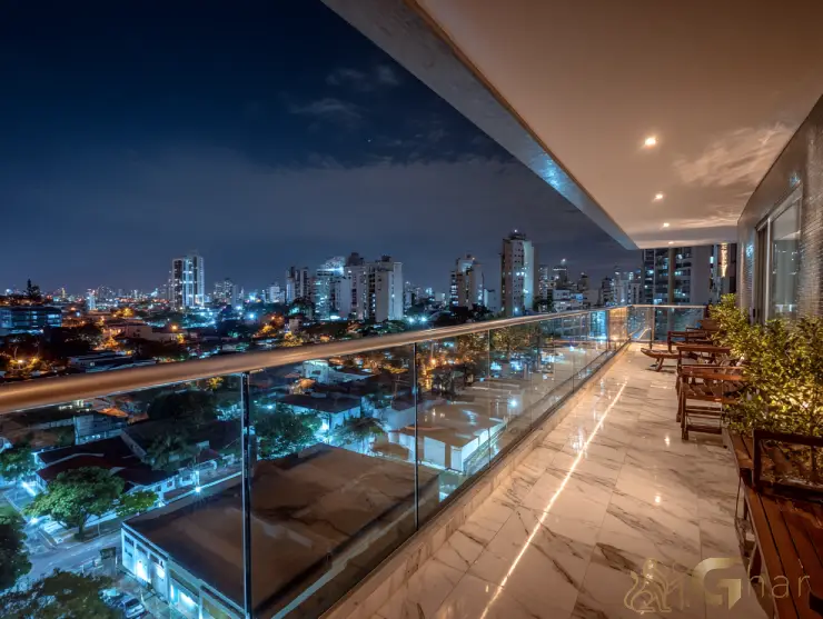 Apartamento com varanda e vista panorâmica da cidade – Imóveis na Zona Leste de São Paulo