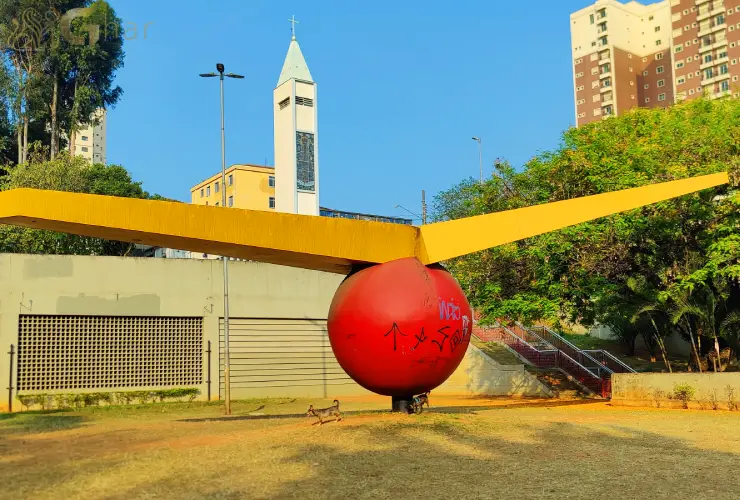 Praça Ayrton Senna e Estação Jardim São Paulo do metrô na Zona Norte de São Paulo