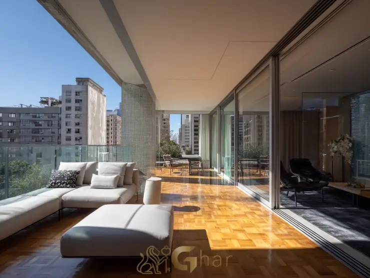 Sala integrada à varanda decorada — imóvel zona oeste de São Paulo