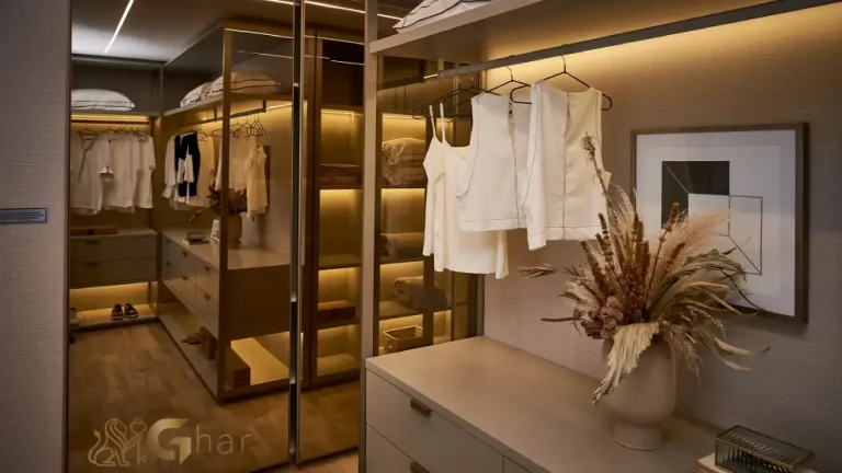 Closet do apartamento decorado do Ateliê 365 151 m² com organização e sofisticação