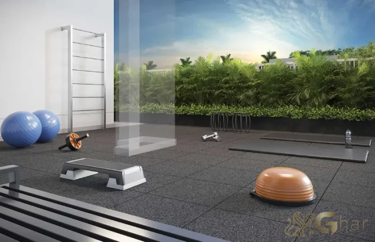 Fitness externo do East Blue Residences Tatuapé com equipamentos ao ar livre