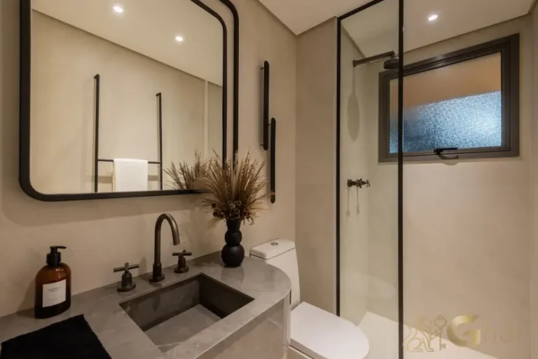 Banheiro da suíte do apartamento decorado de 184 m² no Grand High Residences Alto da Boa Vista