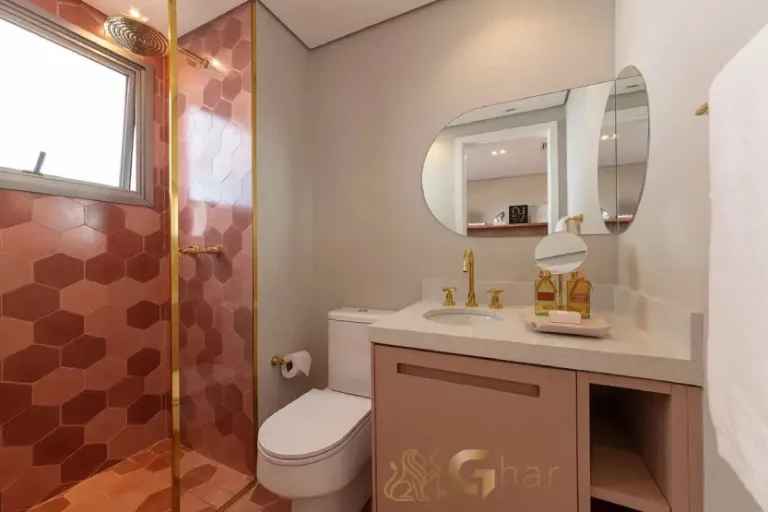 Banheiro de suíte do Lindenberg Reserva Itaim em apartamento decorado de alto padrão