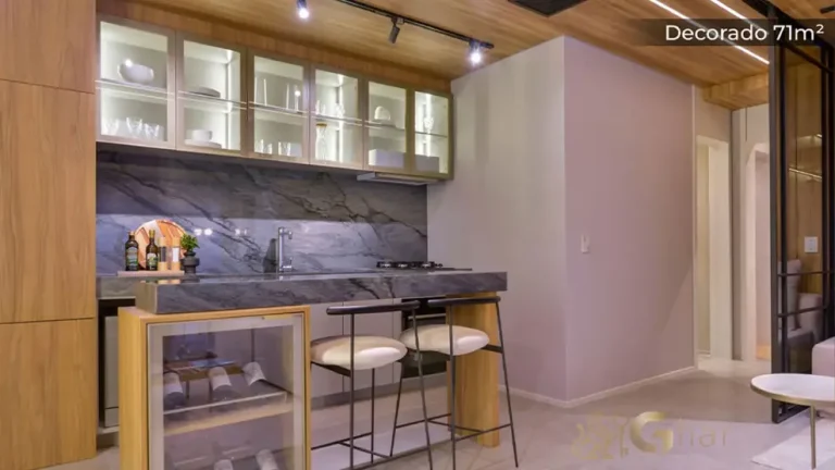 Cozinha do apartamento decorado de 71 m² no MAC Ibirapuera em Moema