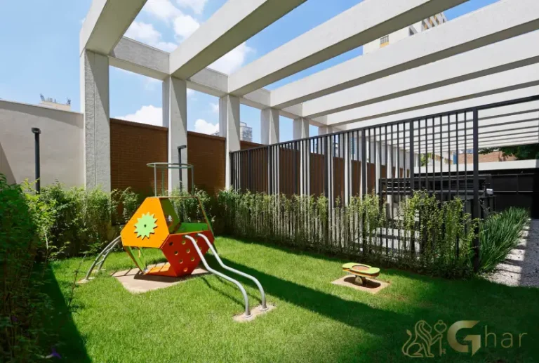 Playground do Praça Lindenberg Clodomiro no Itaim Bibi