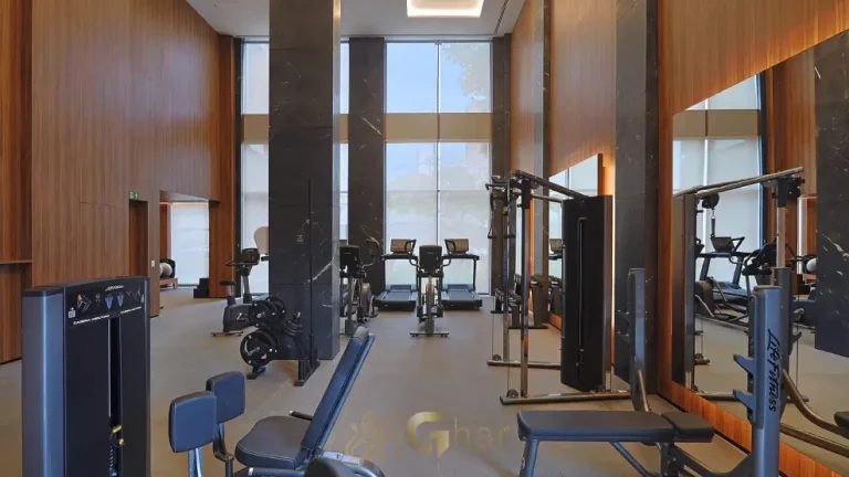 Academia de musculação do Praça Lindenberg Macurapé no Itaim Bibi