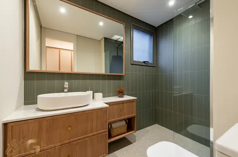 Banheiro do apartamento decorado de 91 m² no Walk Belém by Diálogo