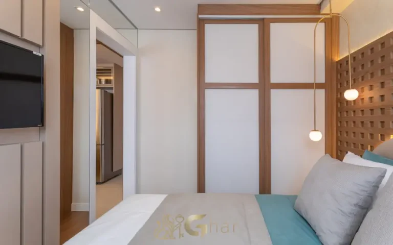 Suíte casal decorada do apartamento Dez Limão no bairro do Limão