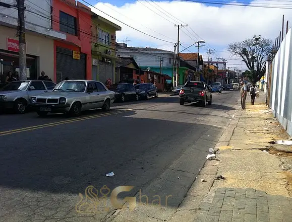 Ruas comerciais do Itaim Paulista na Zona Leste de São Paulo