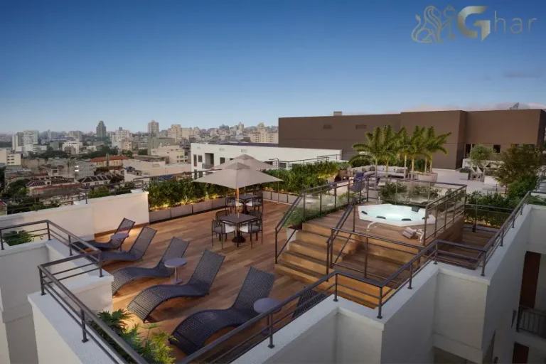 Rooftop com lazer do condomínio Mirae Bom Retiro com vista da cidade