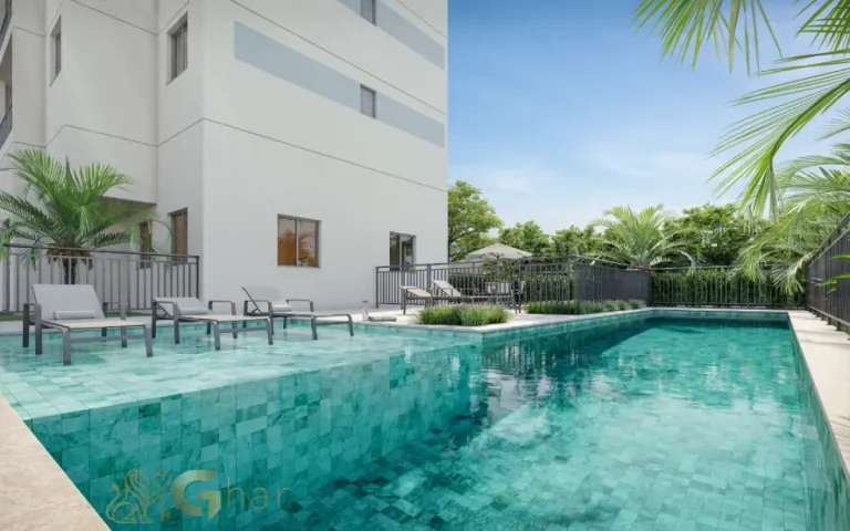 Piscina do condomínio Novo Mundo Carrão com área de lazer para adultos e crianças