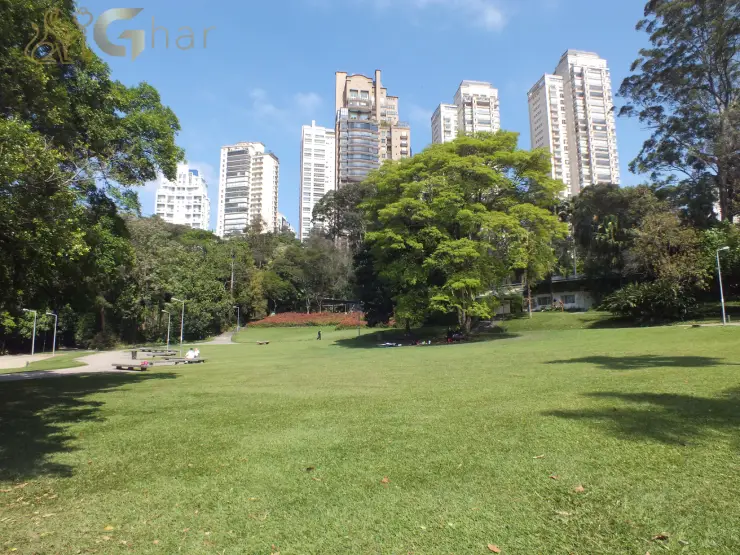 Áreas verdes do Parque Burle Marx na Zona Sul de São Paulo