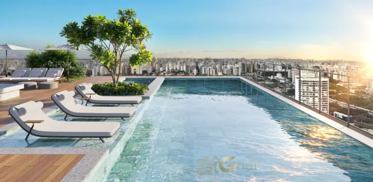 Piscina adulto na cobertura do Quintessence Campo Belo