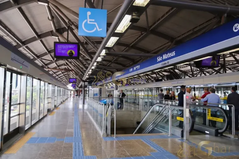 Estação do monotrilho em São Mateus na Zona Leste de São Paulo