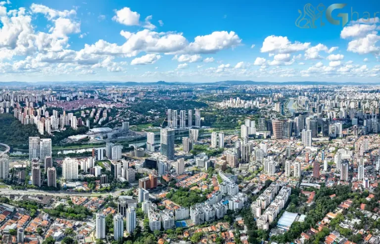 Vista por drone do The One Chácara Santo Antônio e entorno urbano