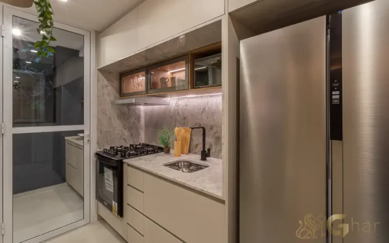 Cozinha do apartamento decorado no Urban Vila Maria com layout funcional