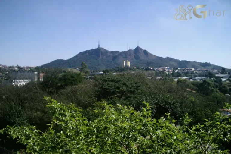 Vista do Pico do Jaraguá na Zona Norte de São Paulo