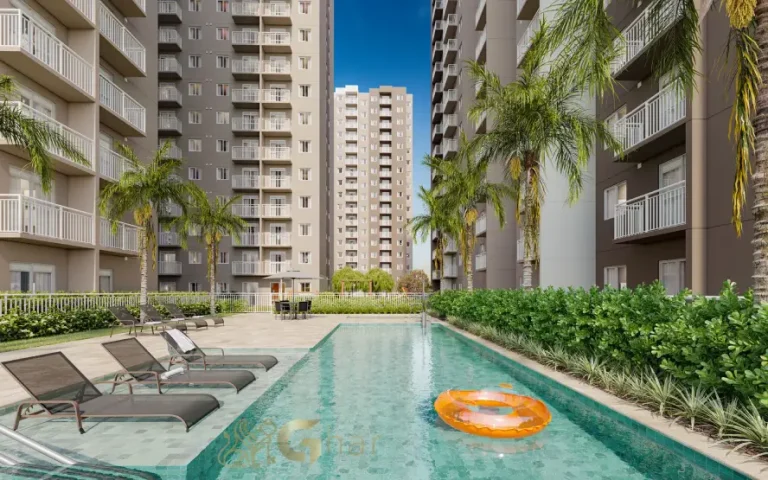 Piscina com deck molhado no condomínio Mundo Park Aurora no Campo Grande, Zona Sul de São Paulo