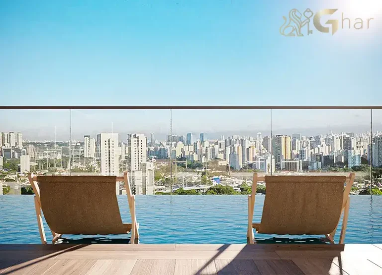 Piscina no rooftop do condomínio Oriz by Plano&Plano Campo Belo