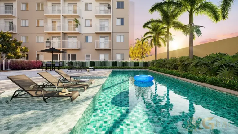 Piscina com deck molhado do condomínio Plano&Park Santo Amaro em São Paulo