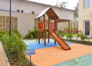 Playground do condomínio Plano&Rio Bonito no Socorro com área de lazer para crianças na Zona Sul de São Paulo