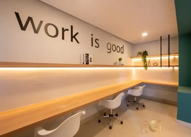 Bicicletário do Portal Vista da Represa Vila Atlântica, empreendimento de apartamentos localizado na Guarapiranga, Zona Sul de São Paulo, oferecendo praticidade e segurança para quem utiliza bicicleta no dia a dia, incentivando mobilidade urbana e qualidade de vida no condomínio.