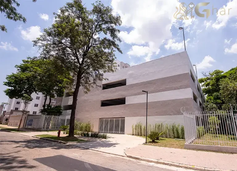 Edifício garagem do Sppace Jardim Botânico no Cursino