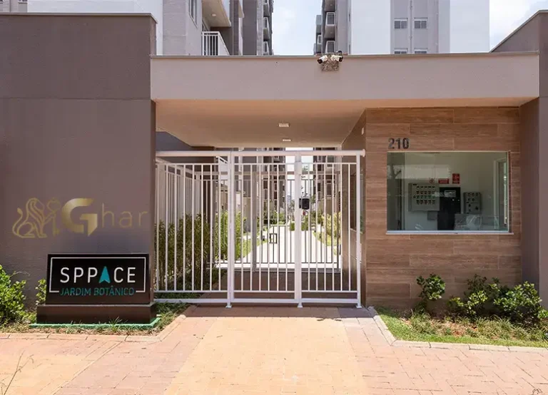 Fachada e portaria do Sppace Jardim Botânico no Cursino