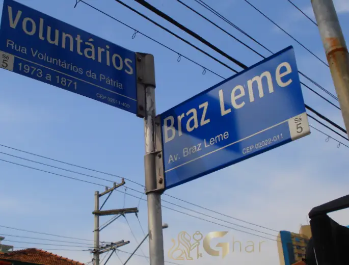 Placa da Avenida Braz Leme na esquina com Voluntários da Pátria em Santana São Paulo
