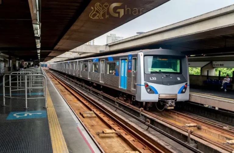 Plataforma de embarque da estação Santana Linha Azul metrô São Paulo