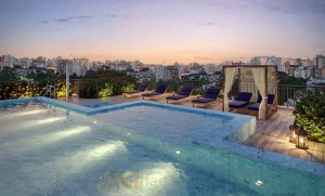 Piscina do condomínio Raízes Tucuruvi Jacarandá no bairro Tucuruvi em São Paulo