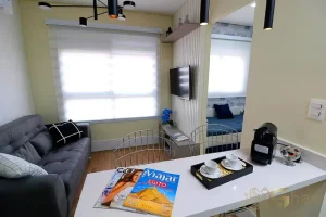 Sala de apartamento decorado com varanda no Tucuruvi São Paulo