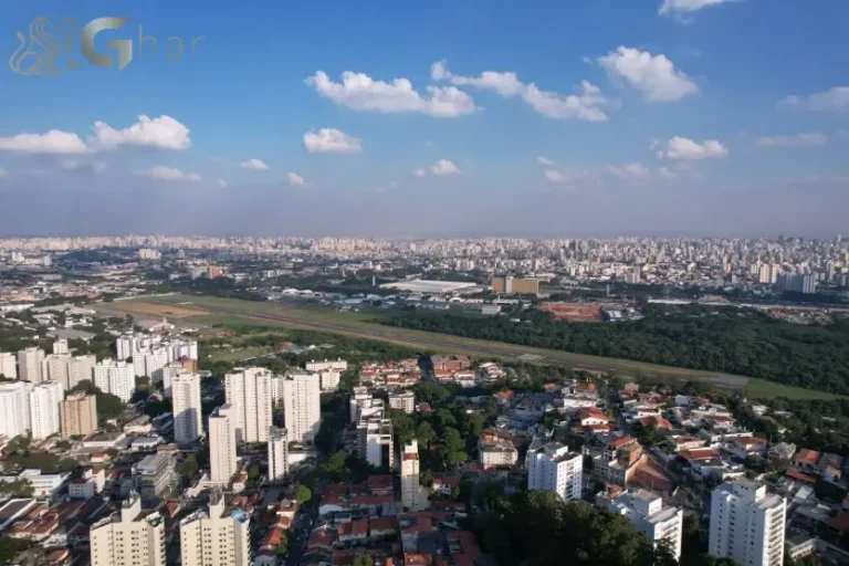 Vista aérea do bairro Santana com condomínios residenciais na Zona Norte de São Paulo