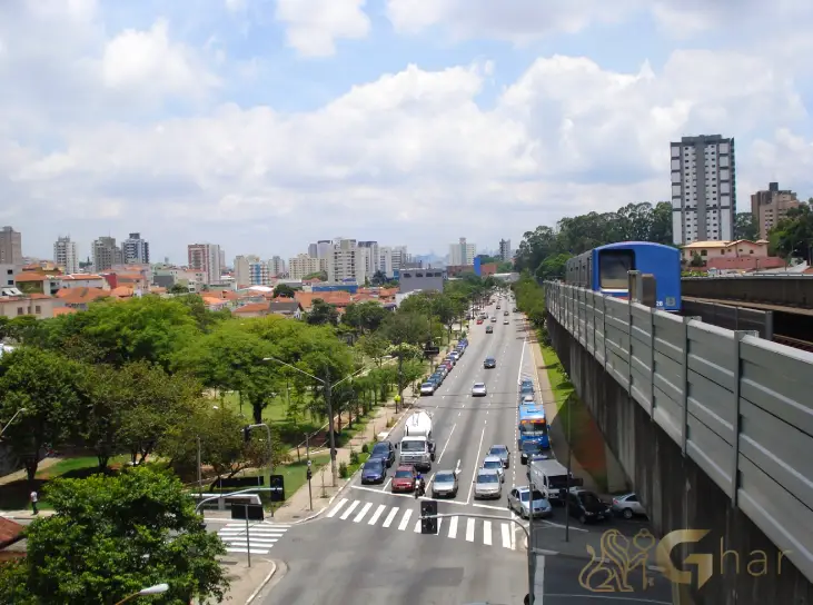 Avenida Luiz Dumont Villares na Parada Inglesa Zona Norte de São Paulo