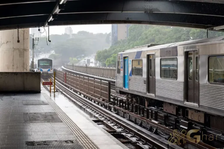 Estação metrô Parada Inglesa na Zona Norte de São Paulo