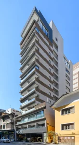 Fachada do condomínio Step Up Paraíso no bairro Paraíso em São Paulo