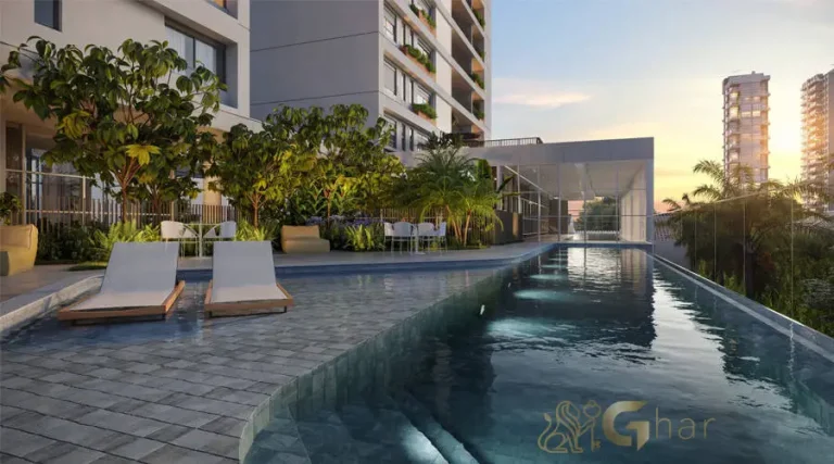 Área de piscina em condomínio residencial de luxo no Ibirapuera Zona Sul de São Paulo