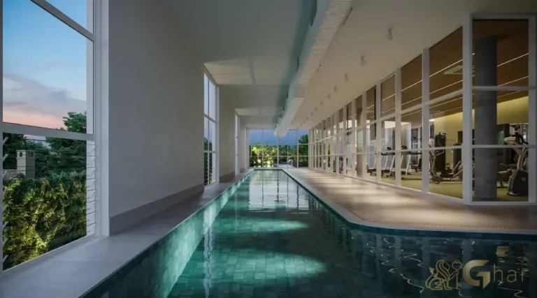 Piscina coberta com raia em condomínio de apartamentos de luxo no Ibirapuera São Paulo