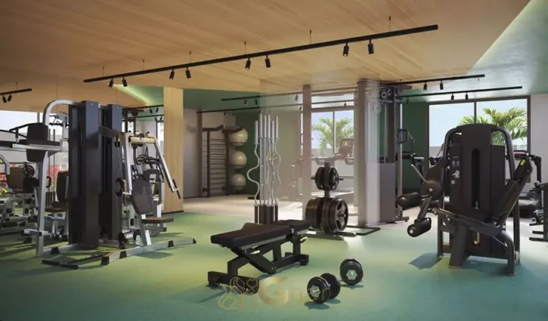 Academia com equipamentos de musculação em apartamentos no bairro do Paraíso, São Paulo