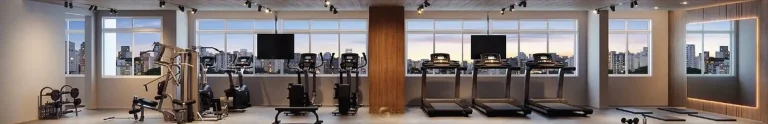 Academia com equipamentos de fitness em condomínio residencial no bairro do Tatuapé, na Zona Leste de São Paulo