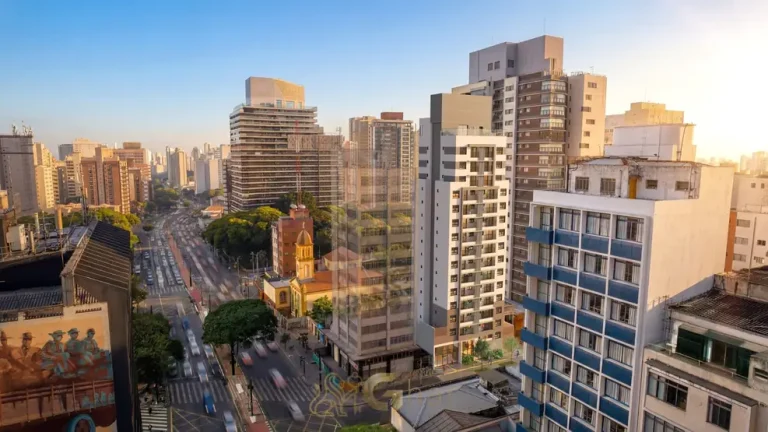 Fachada principal em condomínio residencial no bairro do Paraíso, na Zona Sul de São Paulo