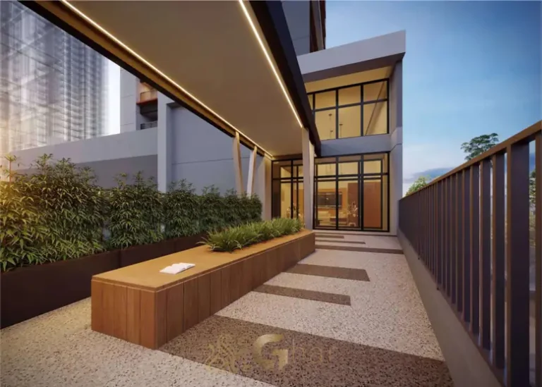 Lounge externo com área de convivência em condomínio residencial no bairro da Aclimação, no Centro de São Paulo