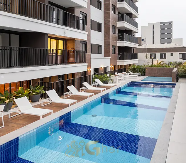 Piscina adulto com solarium do condomínio Unix Vila Zelina no bairro da Vila Prudente, São Paulo